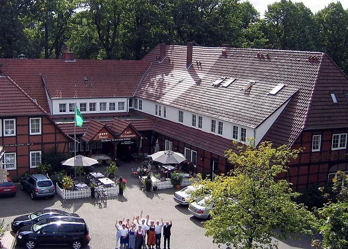 Acht Linden Egestorf